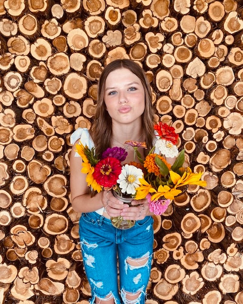 🌻 OPENING WEEKEND! 🌻
